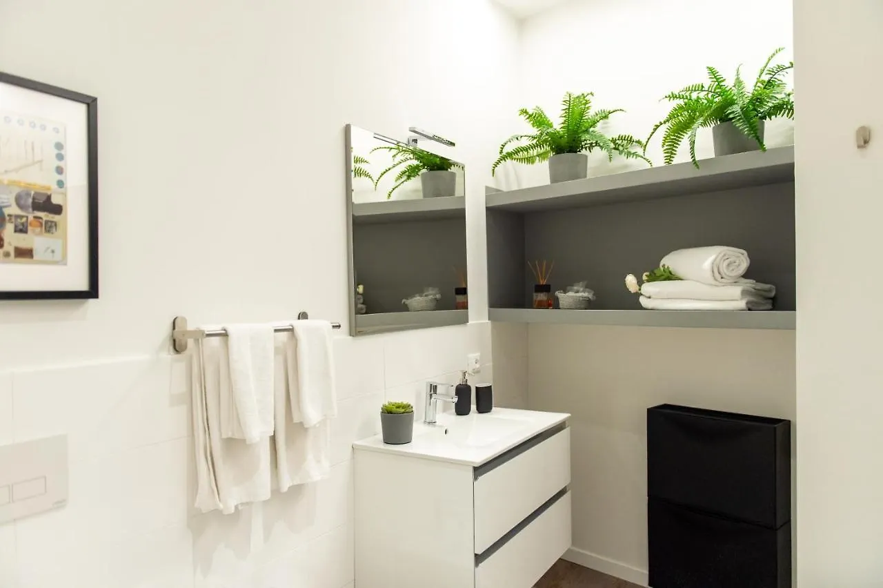 Smart & Urban Suites - Corso51 리미니 0*,
